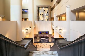 Hilton Lexington / Downtown