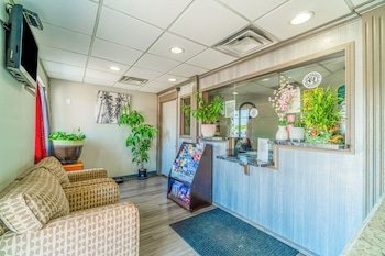 Deluxe Inn