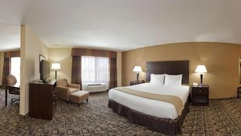 Holiday Inn Express Hotel & Suites Zanesville North