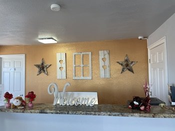 Hwy 59 Motel