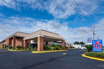 Motel 6 Montgomery Al