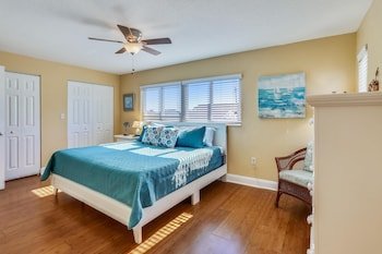 Westwinds Waterfront Resort