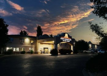 First Choice Inns at the Swell