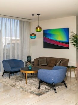 The Carlton Tel Aviv
