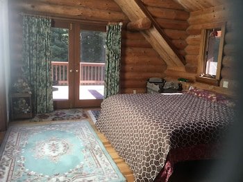 Redwood Log Cabin