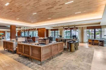 Hilton Grand Vacations Club Maui Bay Villas