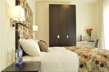 Shamai Suites