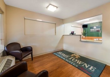 HomeTowne Studios Orlando - UCF Area