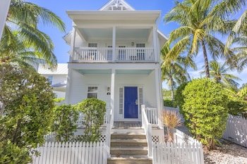 Coral Lagoon Resort Villas & Marina by KeysCaribbean