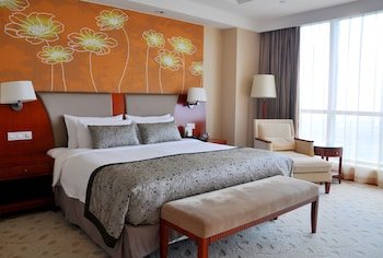 Jinhai New Century Grand Hotel Ninghai