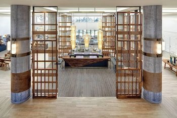 westdrift Manhattan Beach, Autograph Collection