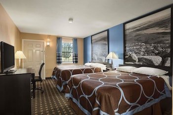 Super 8 by Wyndham Henryetta