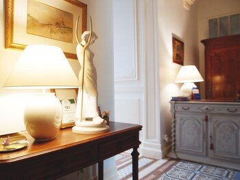 Blue Lodge In Bordeaux