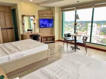New Dawn Hotel Plus