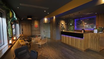Royal Court Hotel