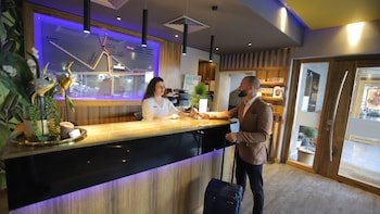 Royal Court Hotel