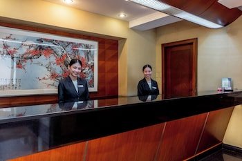 Tropicana Suites Residence Hotel