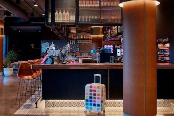 Moxy Denver Cherry Creek
