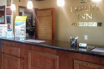 Quality Inn I-5 Naval Base