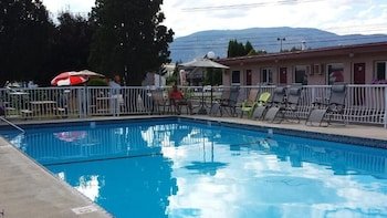 Swiss Sunset Inn