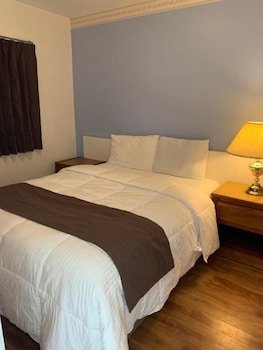 Swiss Sunset Inn