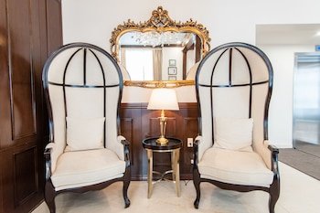 Sydney Boutique Inn & Suites