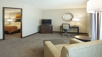 Holiday Inn Express & Suites Eden Prairie - Minnetonka