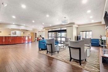 Comfort Suites