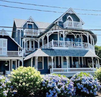Attleboro House