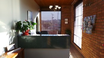 Halfway Motel, Eden