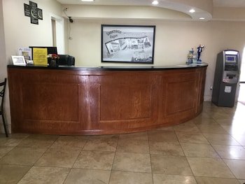 Super 8 by Wyndham Indianapolis/Emerson Ave