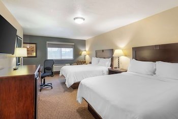 Best Western Plus CottonTree Inn