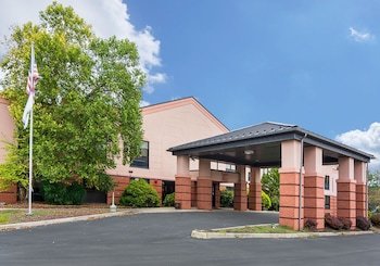 Quality Inn & Suites Kearneysville - Martinsburg