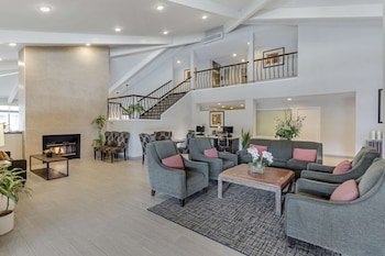 Best Western Plus Executive Inn