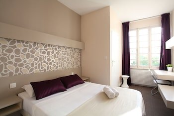 Little Lodge Hotel