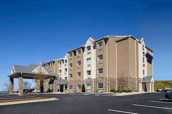 Microtel Inn & Suites by Wyndham Wheeling at The Highlands