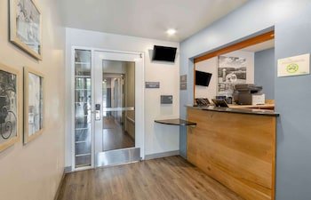 Extended Stay America Select Suites North Charleston I-526