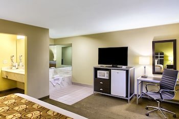 Country Hearth Inn - Knightdale / Raleigh