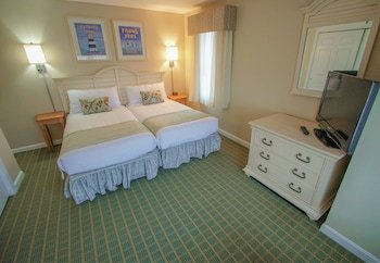 Cape Winds Resort