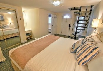 Cape Winds Resort