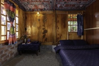 Hmong Sister House