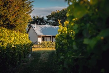 St Leonards Vineyard Cottages
