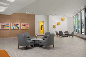 The Art Hotel Denver, Curio Collection by Hilton