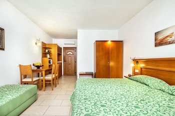 Nereides Hotel