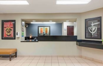 Extended Stay America Fort Wayne South