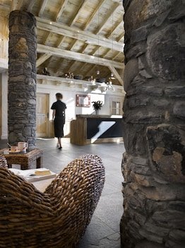 Le Hameau De Pierre Blanche