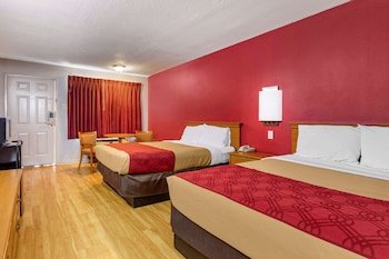 Econo Lodge near Wichita Falls Event Center