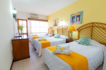 Hotel Santana
