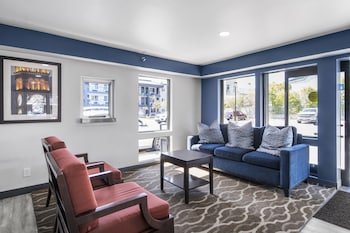 Hyland Inn near Pasadena Civic Center
