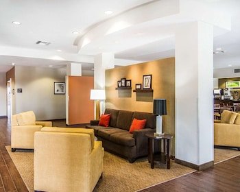 MainStay Suites